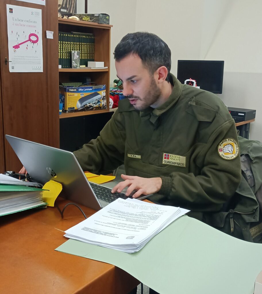 PRIMA DI TAGLIARE UN BOSCO, RIVOLGERSI ALLO SPORTELLO FORESTALE